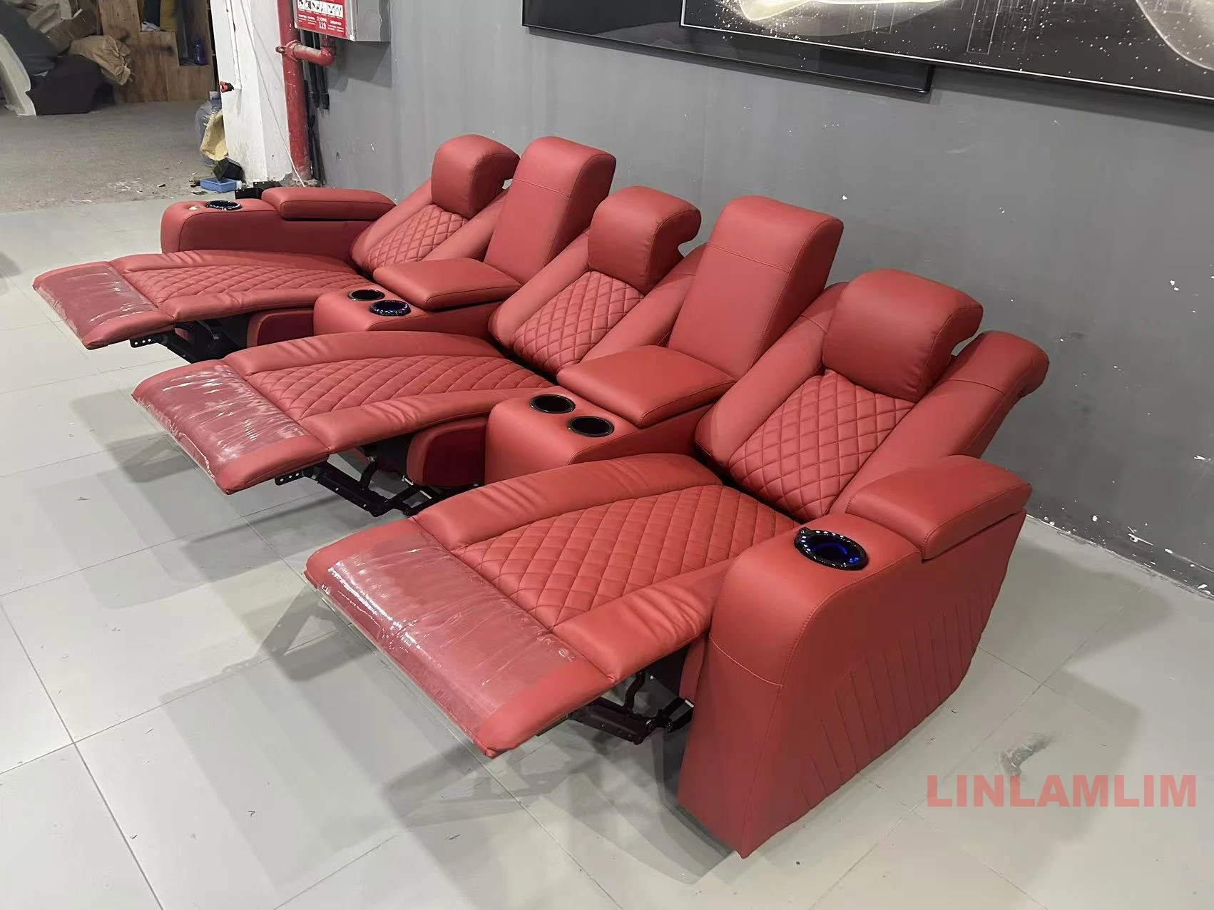 Linlamlim Роскошный 3-местный  – обзор и цена Home Cinema Center