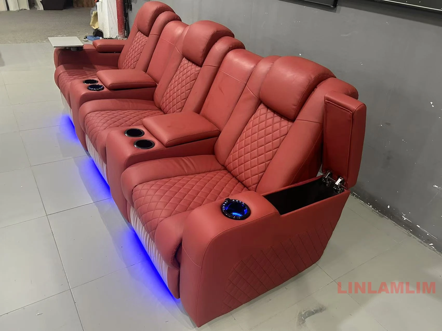 Linlamlim Роскошный 3-местный  – обзор и цена Home Cinema Center